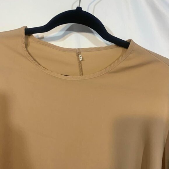 WOMAN’S tunic top/dress. Bow detail on wrists. Camel colour. New! - Picture 5 of 7